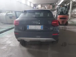 16#9213 Autovettura Audi Q2