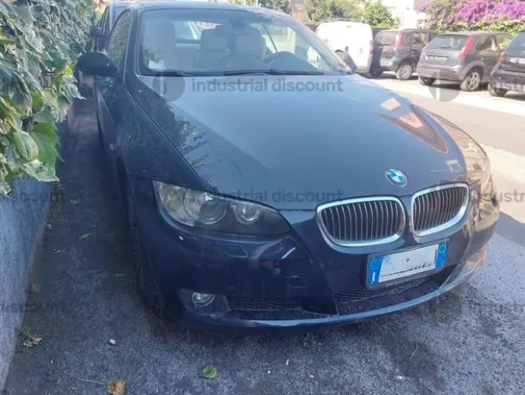 2#9318 Autovettura BMW 330d