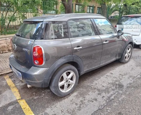 5#9076 Autovettura BMW Mini Cooper D