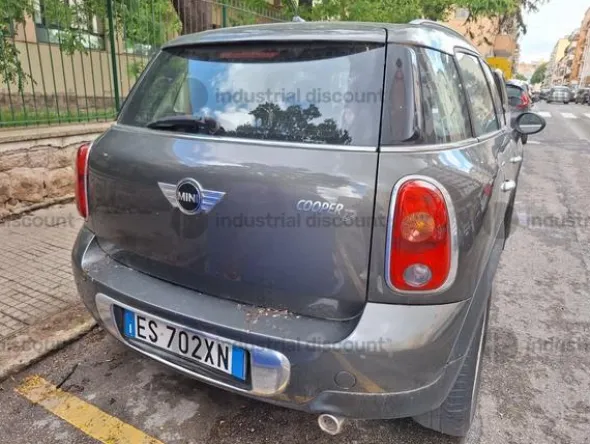 5#9076 Autovettura BMW Mini Cooper D