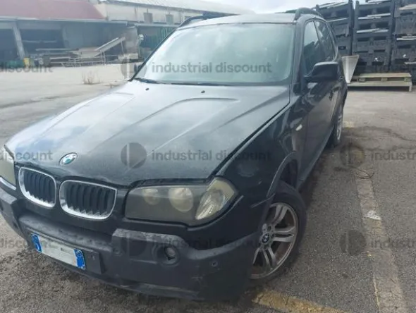 17#9213 Autovettura BMW X3