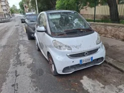 4#9076 Autovettura Daimler AG Smart Fortwo Coupé