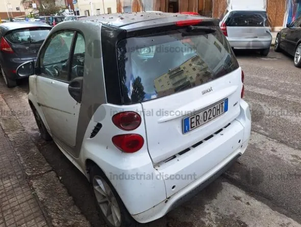 4#9076 Autovettura Daimler AG Smart Fortwo Coupé