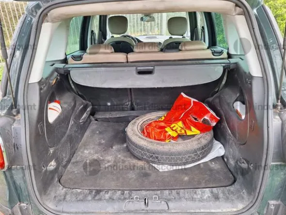 1#9896 Autovettura Fiat 500L