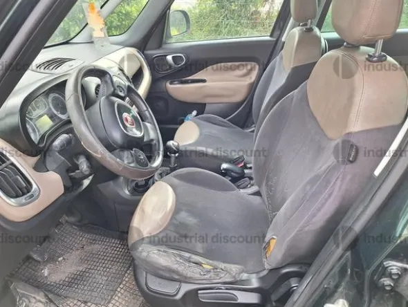 1#9896 Autovettura Fiat 500L