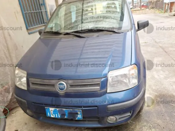 6#9097 Autovettura Fiat Panda