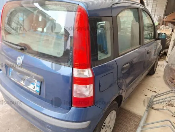6#9097 Autovettura Fiat Panda