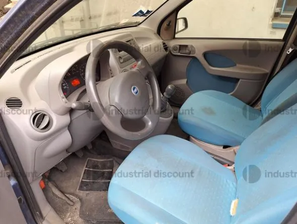6#9097 Autovettura Fiat Panda