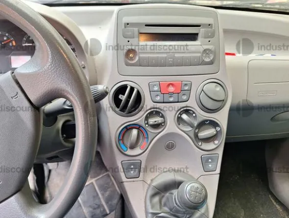 6#9097 Autovettura Fiat Panda