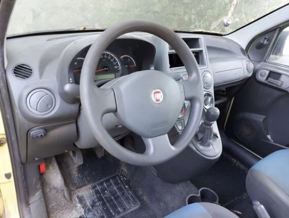 2#8306 Autovettura Fiat Panda