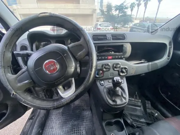7#9773 Autovettura Fiat Panda