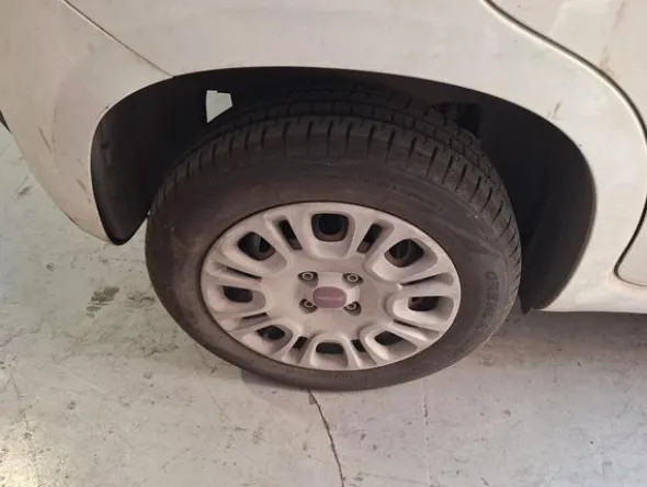 1#8654 Autovettura Fiat Panda 1.2