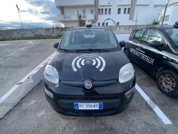 4#9773 Autovettura Fiat Panda