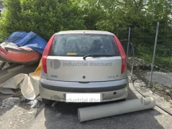 2#9063 Autovettura Fiat Punto