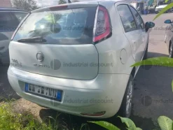 11#9453 Autovettura Fiat Punto