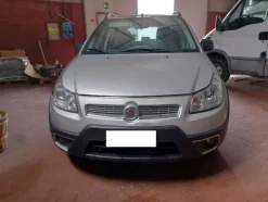 15#8115 Autovettura Fiat sedici