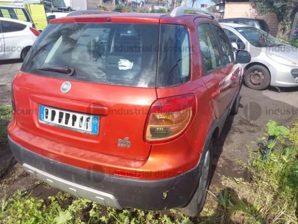 13#9453 Autovettura Fiat Sedici
