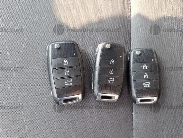 2#9280 Autovettura Kia Rio