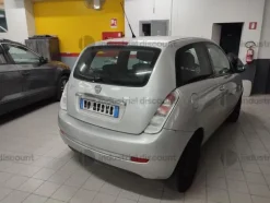 3#10175 Autovettura Lancia Y