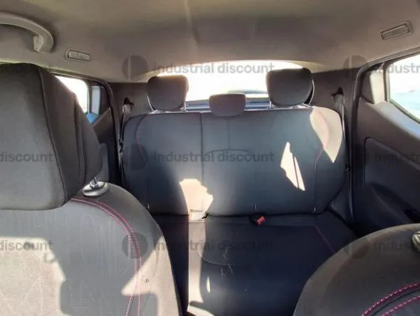 12#8738 Autovettura Lancia Ypsilon