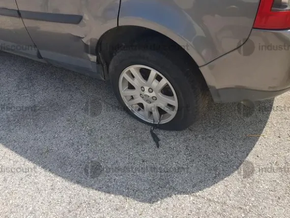 1#9324 Autovettura Land Rover Freelander