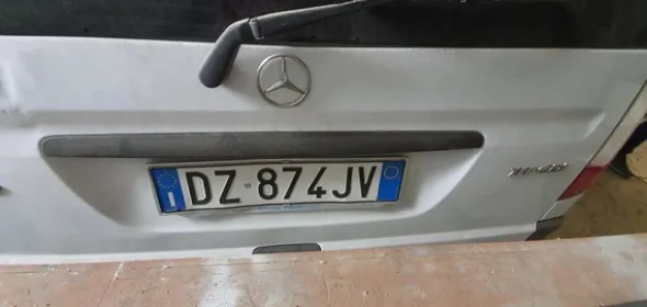 403#5029 Autovettura Mercedes
