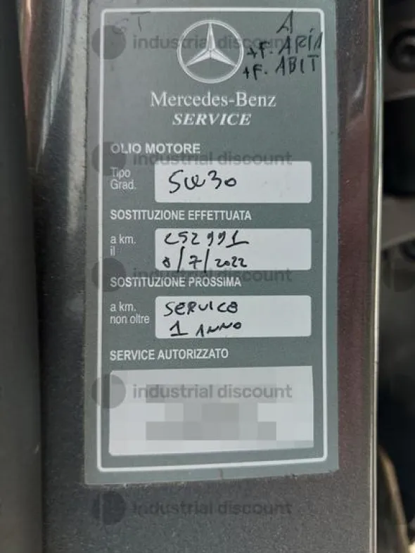 63#8980 Autovettura Mercedes Benz GLC220