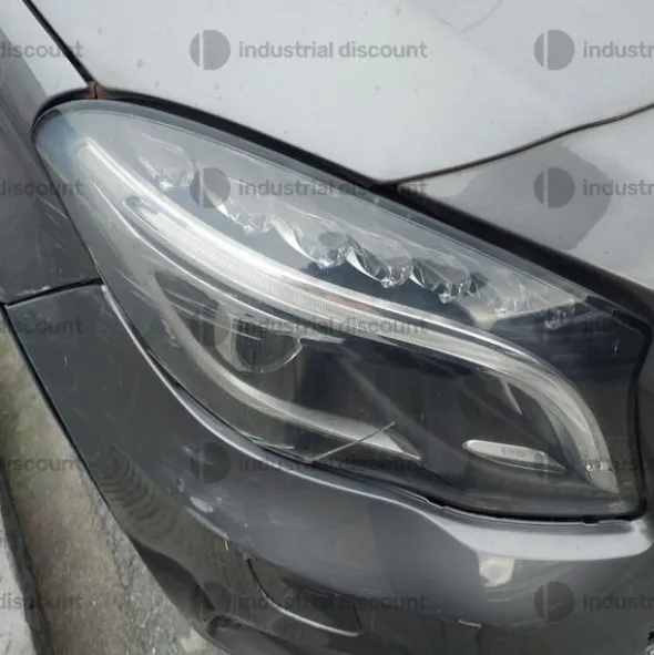 1#8950 Autovettura Mercedes GLA