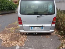 3#8644 Autovettura Mercedes V220