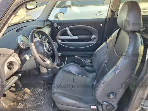 1#9545 Autovettura Mini Cooper S
