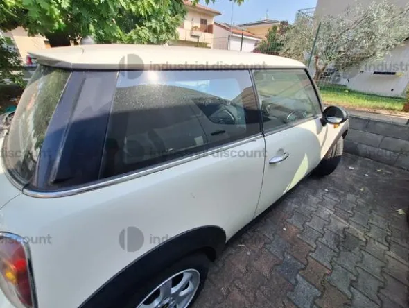 15#9500 Autovettura Mini One