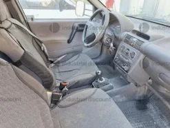 28#10019 Autovettura Opel Combo