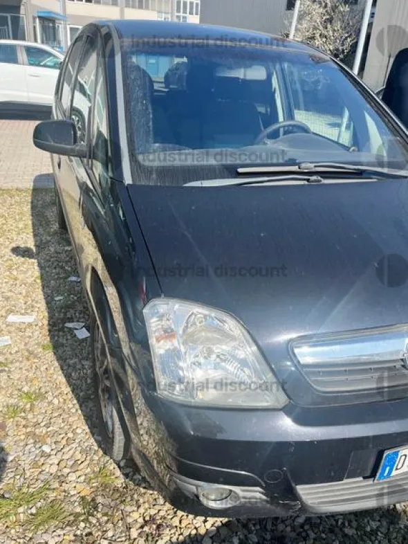 5#9948 Autovettura Opel Meriva