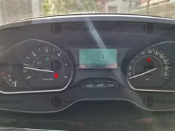 16#9500 Autovettura Peugeot 208