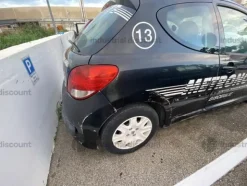 9#9773 Autovettura Peugeot
