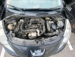 9#9773 Autovettura Peugeot