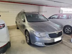 9#9178 Autovettura Skoda Superb 3T