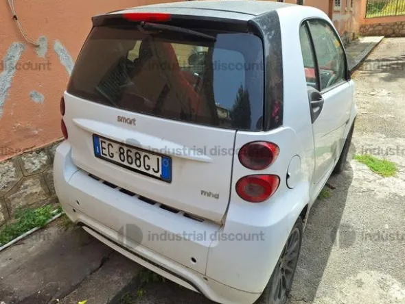 2#9075 Autovettura Smart Fortwo Coupè