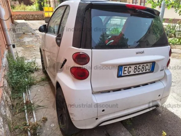 2#9075 Autovettura Smart Fortwo Coupè