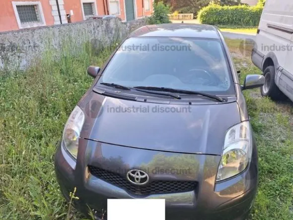 1#9058 Autovettura Toyota Yaris