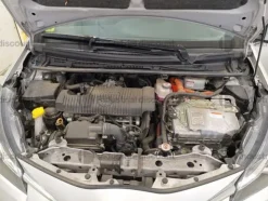 10#9480 Autovettura Toyota Yaris hybrid