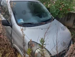 6#8924 Autovettura Toyota Yaris Verso