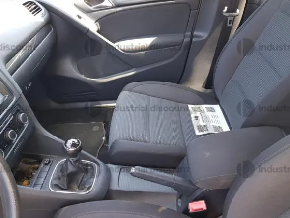 1#9386 Autovettura Volkswagen Golf