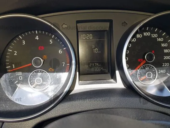 1#9386 Autovettura Volkswagen Golf