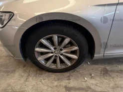 30#9706 Autovettura Volkswagen Passat