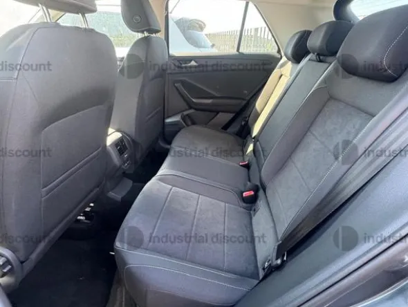 1#10173 Autovettura Volkswagen T-roc