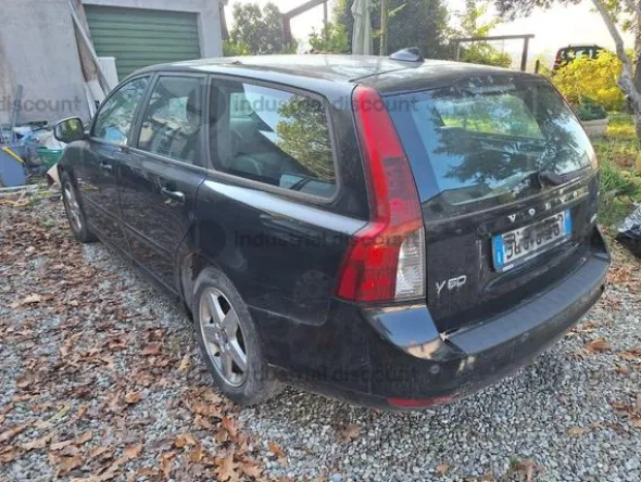 3#9704 AutovetturaVolvo V50