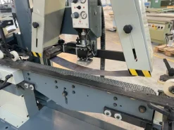 AV818 - 1083Leviga profili Stemas
