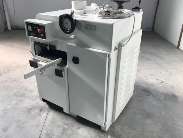 AV734 - Sega a nastro Sipa