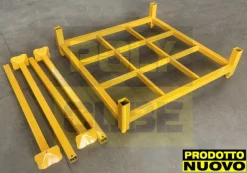 Bancali o pallet in ferro accatastabili con montanti